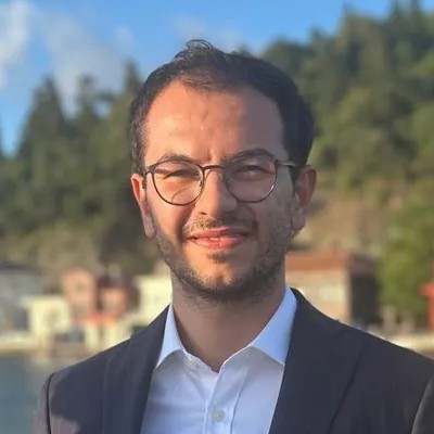Ahmet Uysal'ın portresi